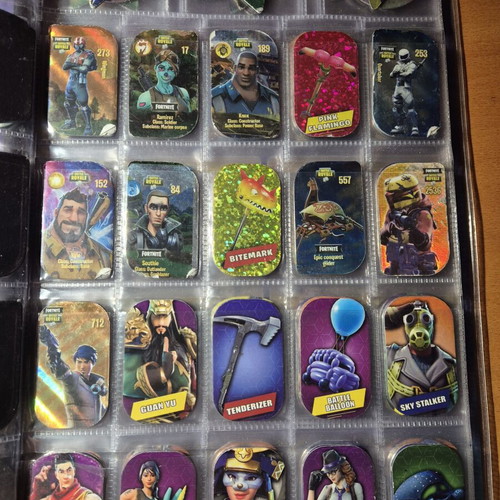 Fortnite metal tags albums like new, pack of 2