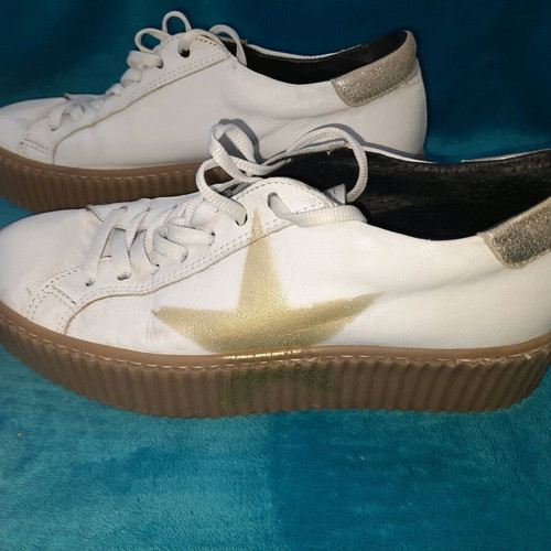 Divine Follie sports shoes like new, size 37, white and gold
