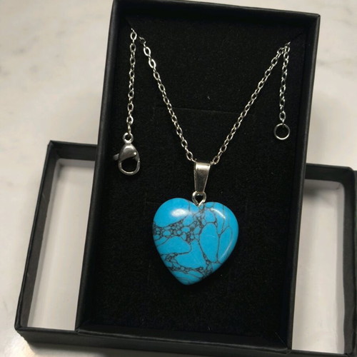 Turquoise crystal heart pendant like new with stainless steel chain