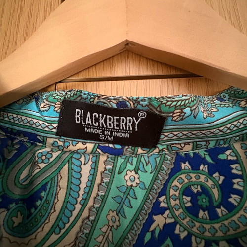 Summer dress used, long sleeves, unique fabric texture, size S