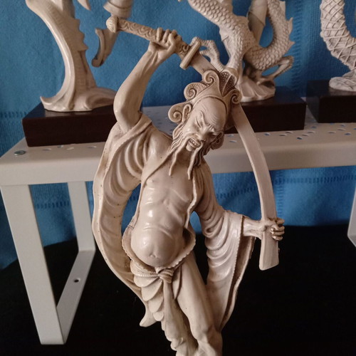 Asian figurines used, resin or plastic, set of 4