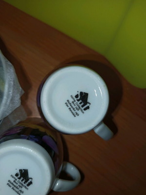 Porcelain coffee set new, 4 cups and 4 saucers