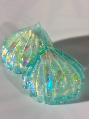 Handmade shell earrings in light blue with steel clasp