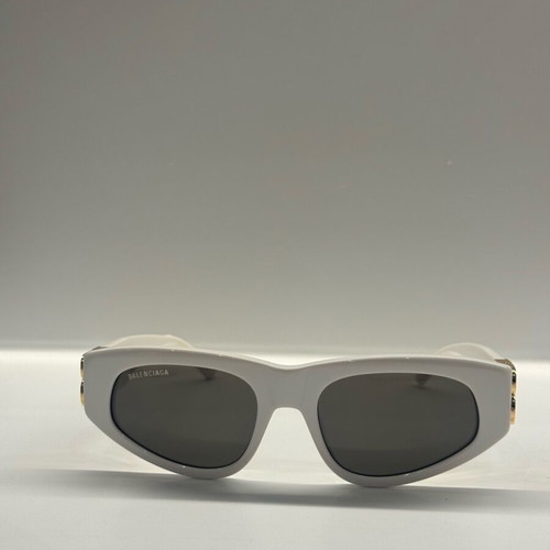 Ballenciaga Viral sunglasses white, like new