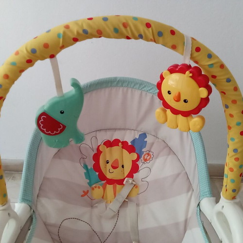 Relax Bright Stars Safari baby bouncer like new
