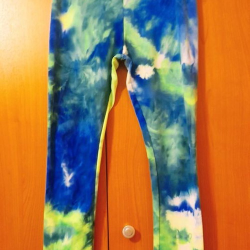 Sports leggings multicolored like new, size M-L
