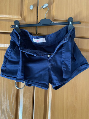 Pink Woman shorts blue, like new, elastic with zipper and belt