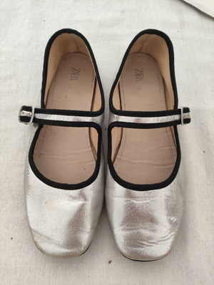Zara μπαλαρίνες Mary Jane ασημί μέγεθος 30 σαν καινούργιο