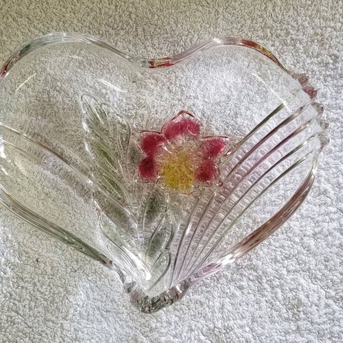 Glass fondant dish used, in good condition
