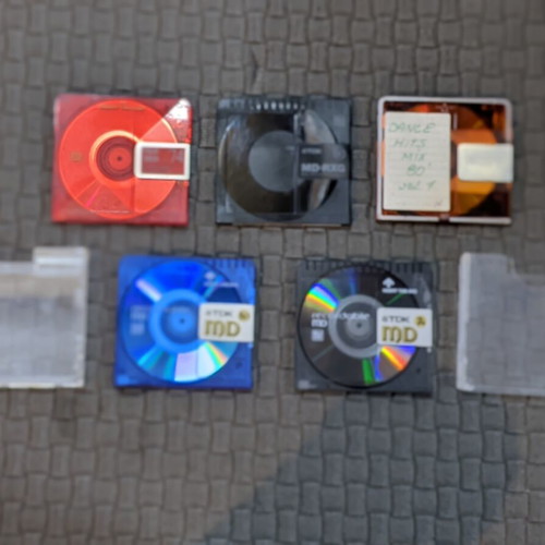 Sony MDX-C7900R minidisc player like new with 5 rewritable minidiscs