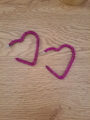 Zara heart-shaped earrings new, purple