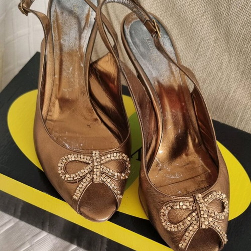 J.Bournazos shoes used, size 40, bronze pumps