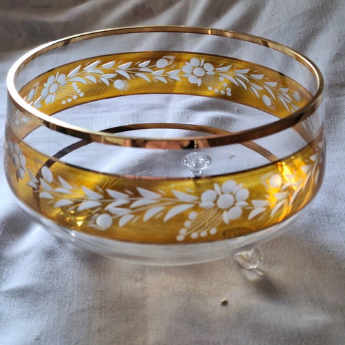 Crystal bowl with amber taillé border like new