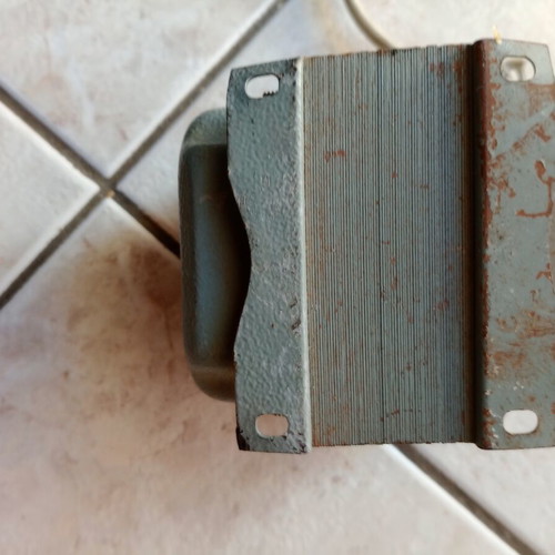 Transformer used, single-phase closed type by Nikolaou