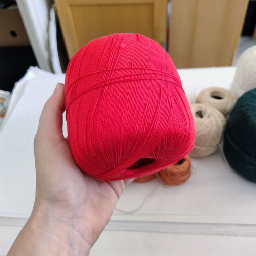 Set of lace thread in various colors like new