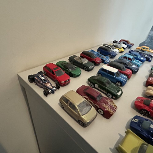 Matchbox and Hot Wheels toy cars set of 60, new