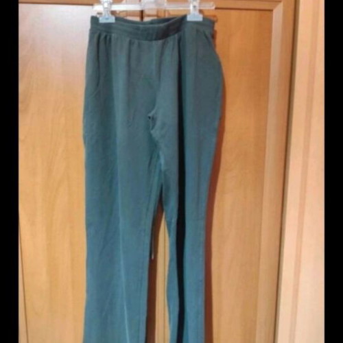 Sportswear suit like new, size M, green