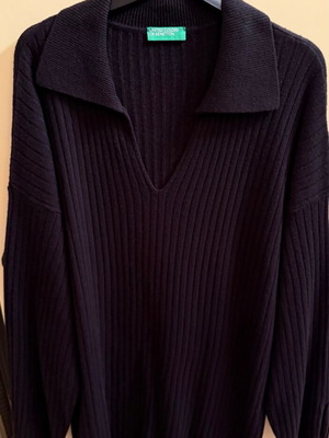 Benetton long black sweater coat size L-XL like new