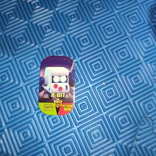 Brawl Stars 8-BIT collectible iron tags like new, set of 5 pieces