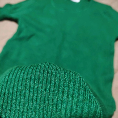 Potloveraki green thin like new, very warm