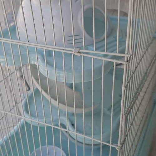 Hamster cage like new