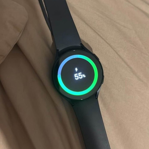 Samsung Smartwatch 5series used with box and charger