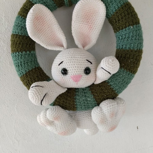 Handmade Easter wreath bunny new