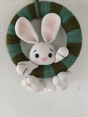 Handmade Easter wreath bunny new