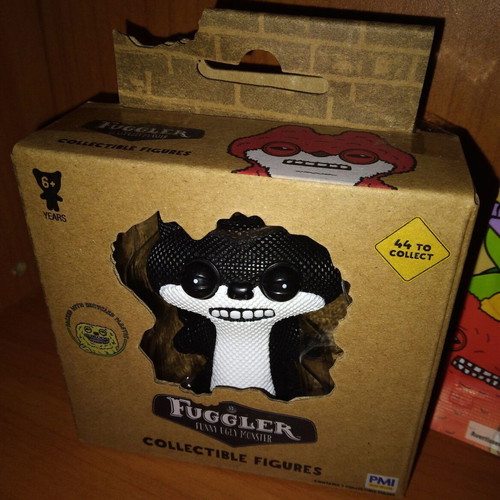 FUGGLER Suspicious Fox Black and Sasquoosh Blue collectible figures new
