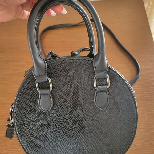 Black handbag and crossbody bag like new