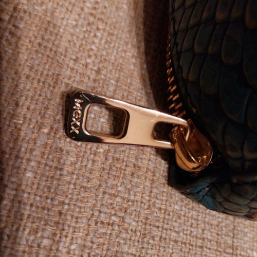 Mexx Fashion crossbody bag like new, emerald green snake texture