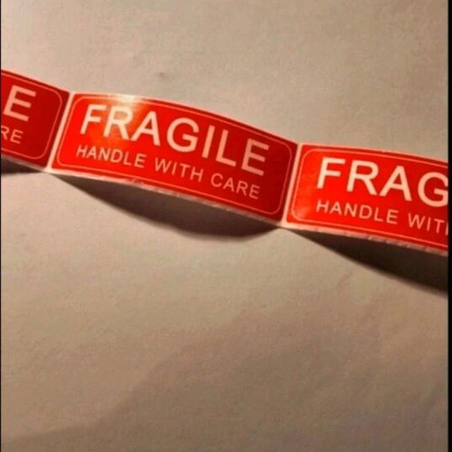 Fragile stickers new, pack of 50
