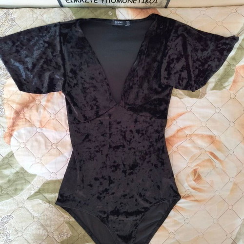 Velvet body like new, black, size XS