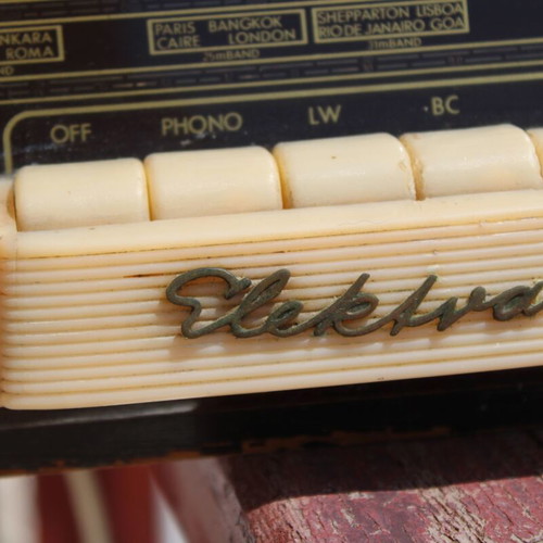 Family radio used, vintage 1959 collectible