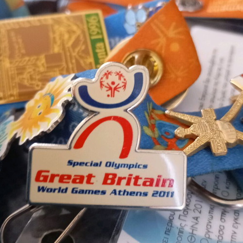 Special Olympics 2011 pins like new, pack of 2