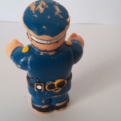 Cash the Police Officer figure used, height 6 cm