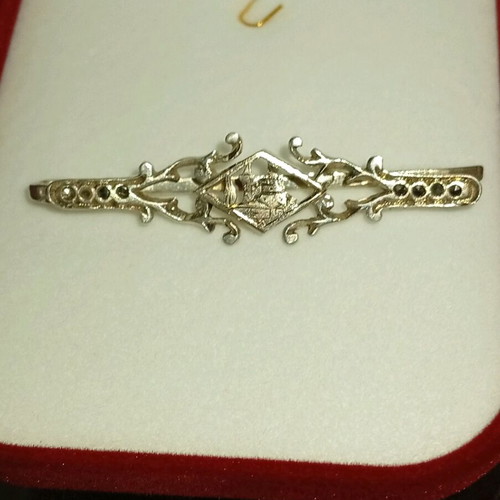Tie clip silver 925 and 9K gold plated used with filigree design and marcasite stones