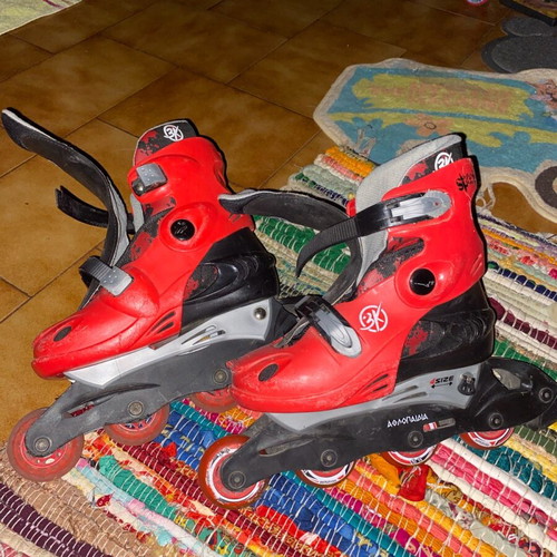 Children's red rollers used size 38-39