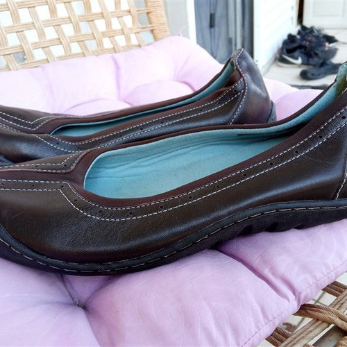 Δερμάτινα παπούτσια Clarks γυναικεία καινούργια, μέγεθος 38, καφέ μπαλαρίνες
