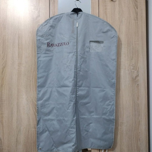 Ravazzolo garment bag like new, gray nylon with transparent pocket