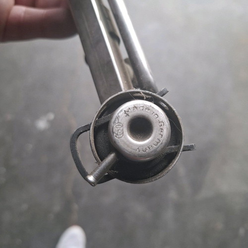 Audi TT mk1 225ps fuel rail used