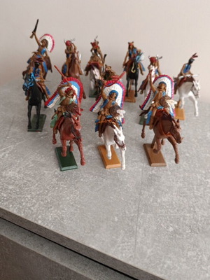 Indian horsemen figures set of 11 used