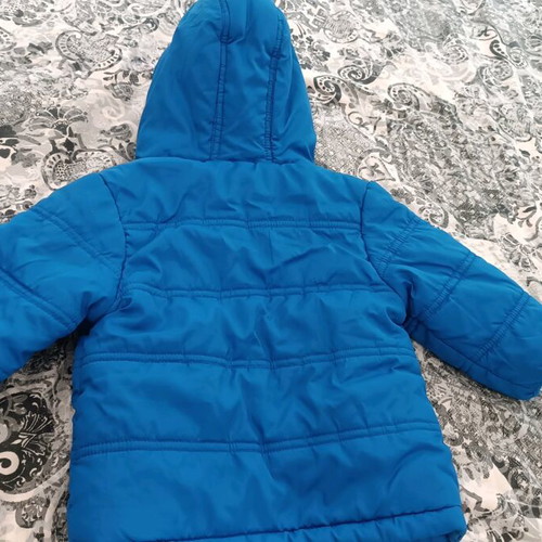 Baby jacket like new for 9 months or 71 cm