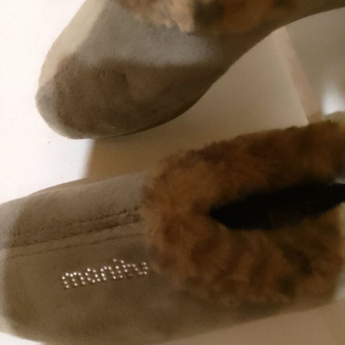 Manitu women's slippers new, beige brown velour with rhinestones