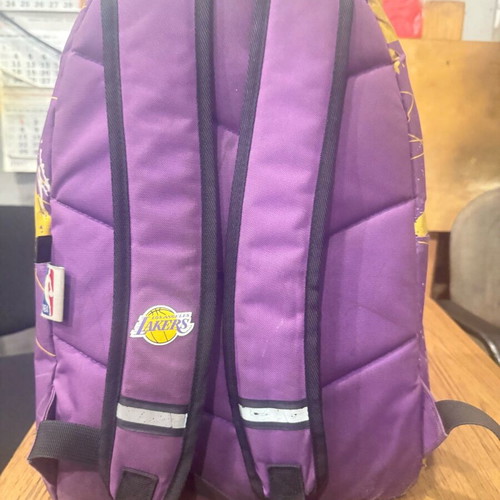Lakers backpack like new, authentic