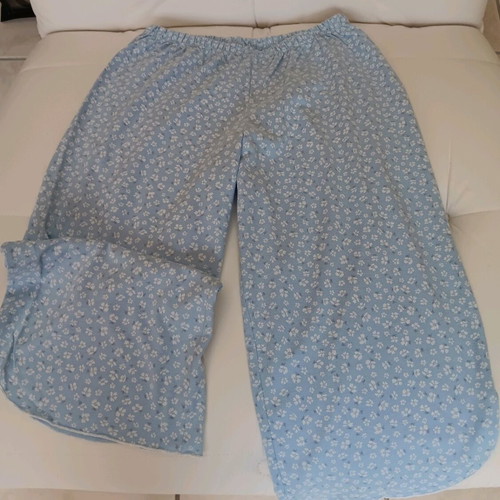 Women's summer pajama like new, size M, blue