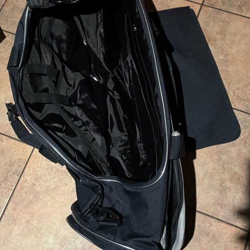 Lotto tennis bag new, large capacity and durable