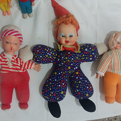 Vintage dolls pack of 8 from El Greco and Lyra used