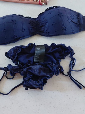 Μαγιό H&M καινούργιο, σκούρο μπλε, μέγεθος 40