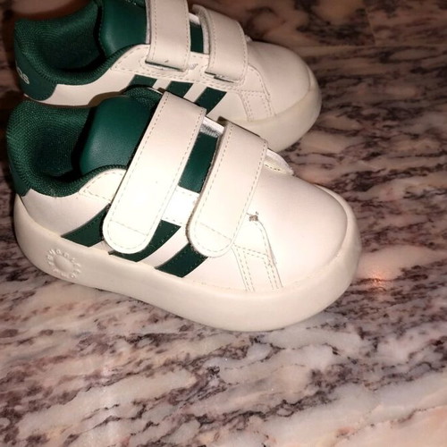 Adidas baby sneakers like new, size 23, white and green